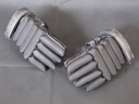 Centurion_Replica_Gloves_02.JPG