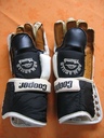 Filename=Cooper_Gloves_06.jpg
Filesize=653KiB
Dimensions=1536x2048
Date added=Jun 22, 2016 Cooper_Gloves_06.jpg